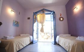 Aeraki Studios & Apartments